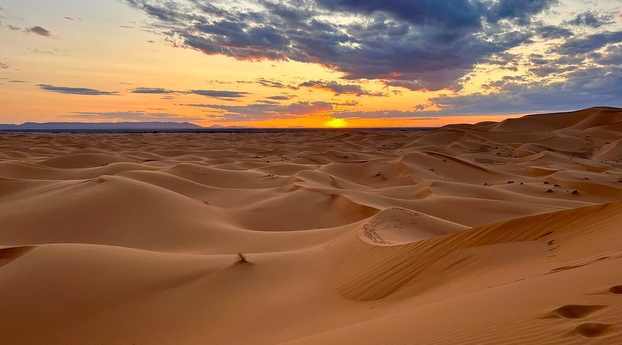 Erg Chebbi sand dunes