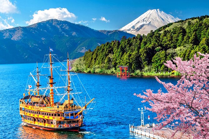 Lake Ashi Pirate Cruise 