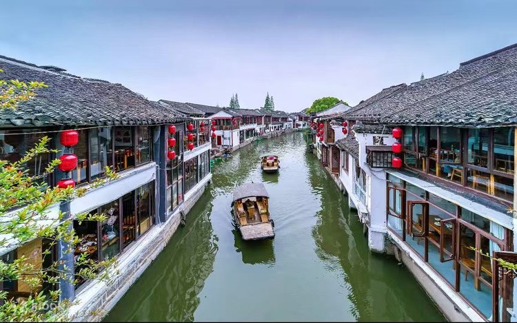 Zhujiajiao & Film Park Tour