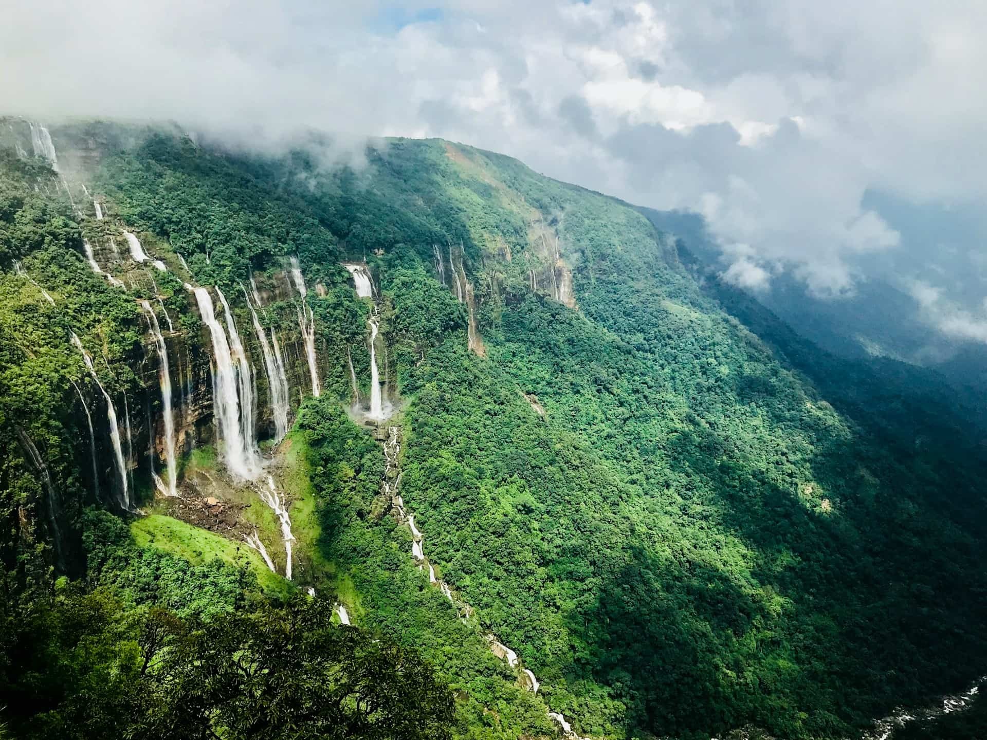 India Tour Packages Itineraries | 7 Days Of Meghalaya Adventure | Touron | Touron Holidays | Best Travel Agency