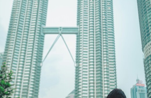 6 Days Tropical Twin Tower Escape 