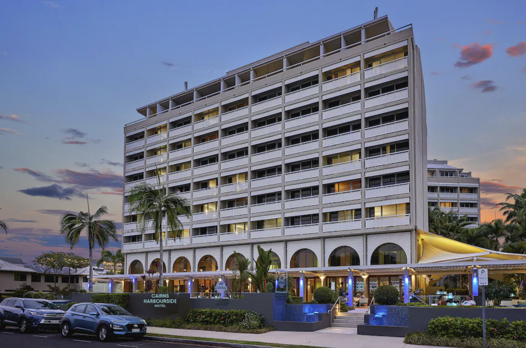 Cairns Harbourside Hotel