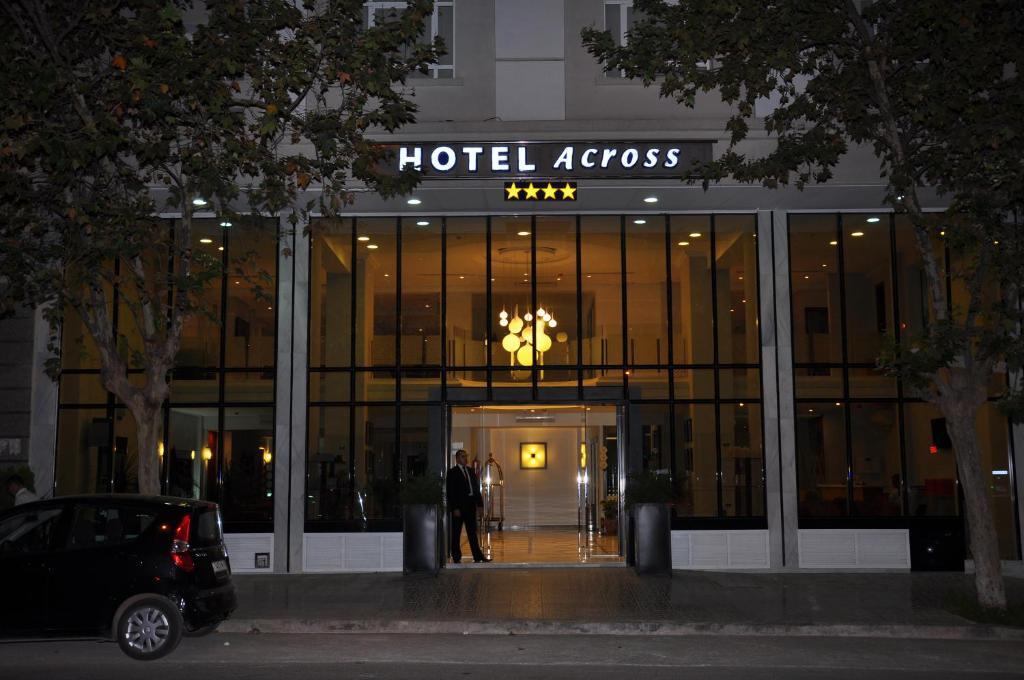 Across Hotel