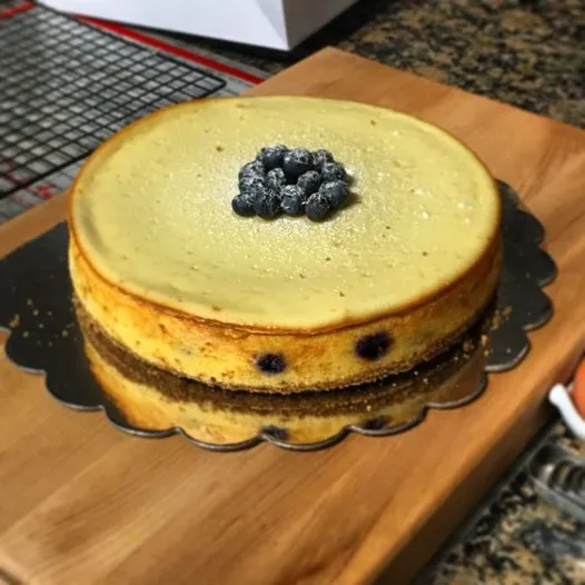 Blueberry Cheesecake photo from Play Dough Bakery