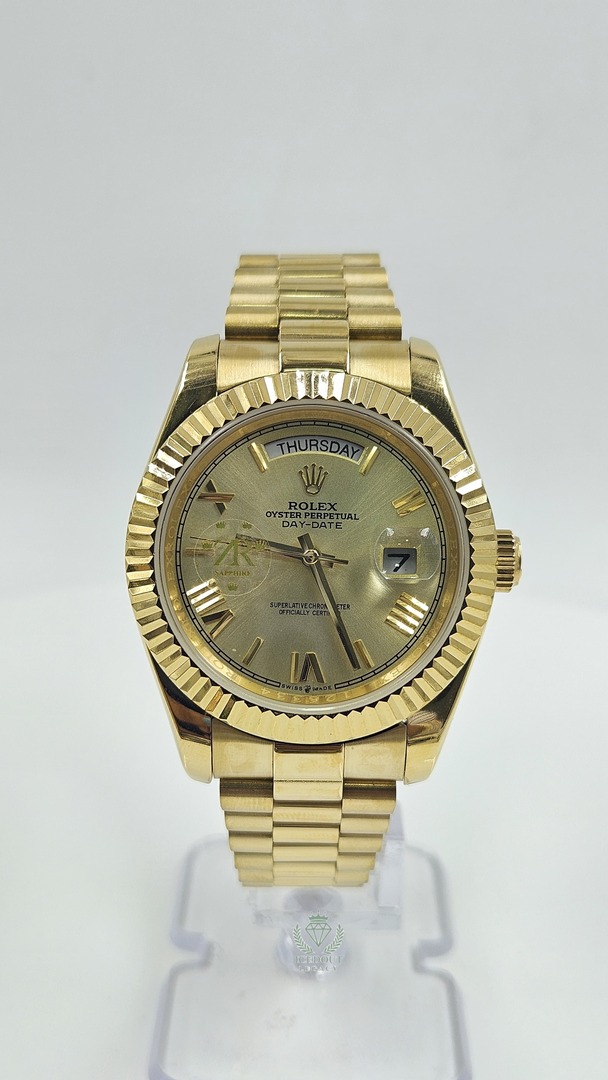Rolex Day-Date Yellow Gold Yellow Dial President Chain Automatic