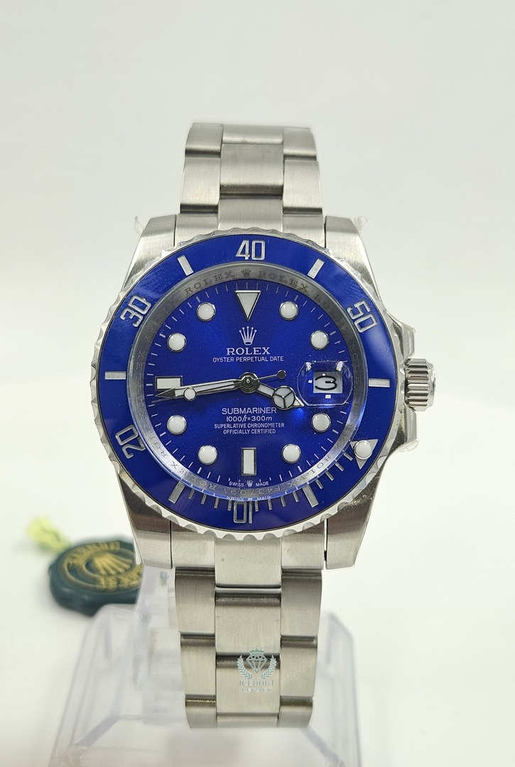 Rolex Submariner Silver Blue Dial Oyster Chain Automatic