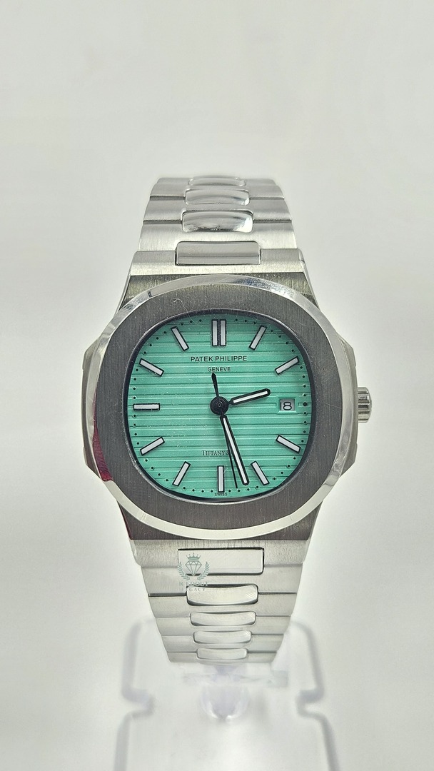 Patek Philippe Nautilus Silver Tiffany blue Dial Automatic