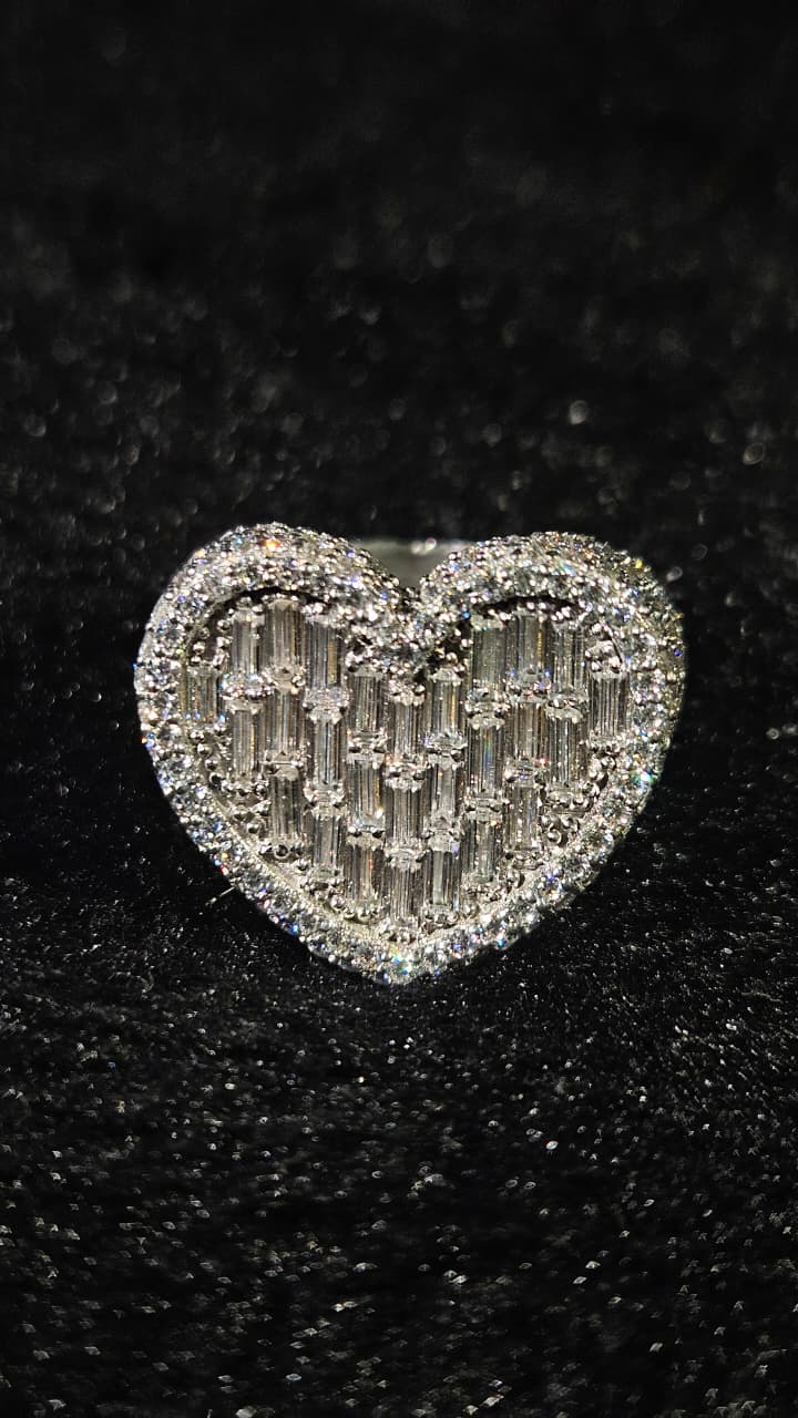 Men’s Band Ring with Diamond Cluster, Iced Out Heart Ring for Men