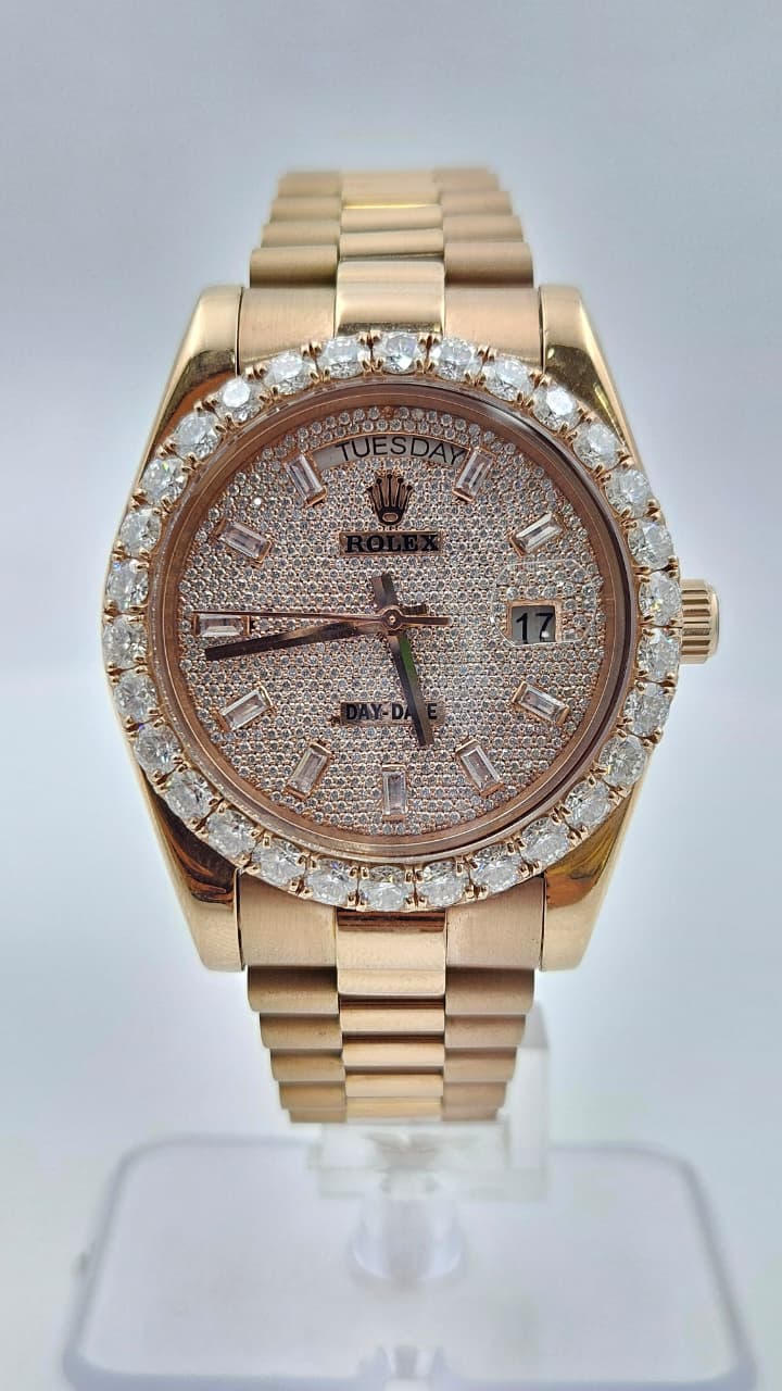 Rolex Day-Date Iced Bezel Rose Gold Iced Buguette Dial President Chain Automatic