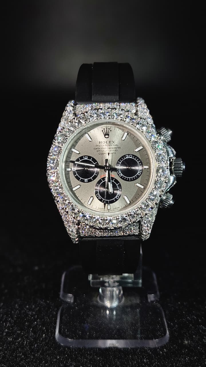Rolex Daytona Full Iced Out Cosmograph Black Rubber Band White Grey Dial Automatic