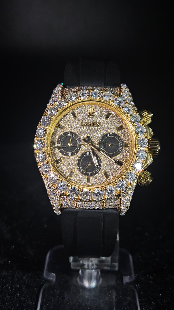 Rolex Daytona Full Iced Out Cosmograph Black Rubber Band Yellow Gold Dial Automatic