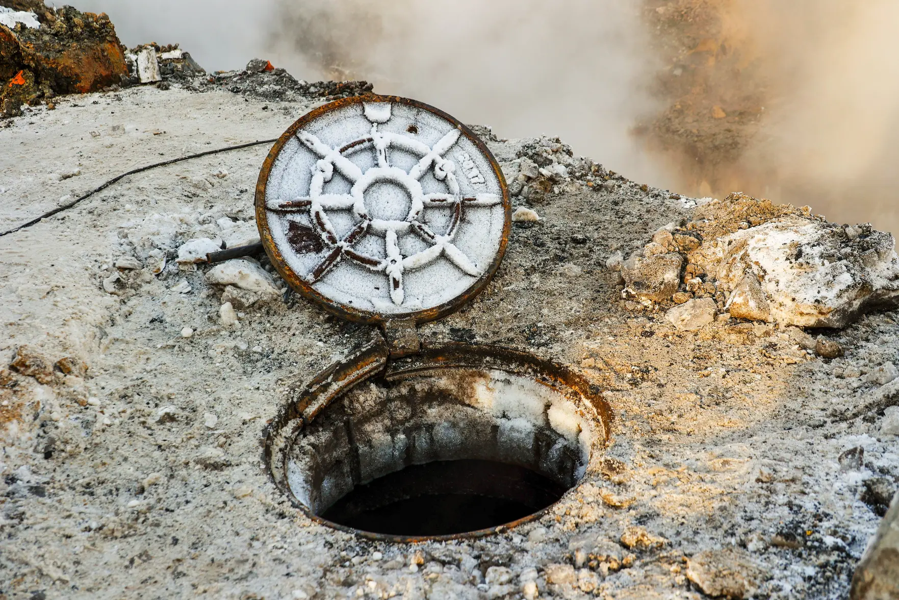 В Абакане из-за аварии без отопления остались 62 дома, две школы и два детсада