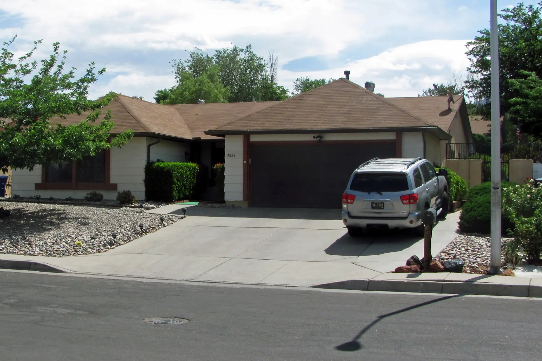 Стример Эдин Росс купил дом Уолтера Уайта из сериала «Во все тяжкие»