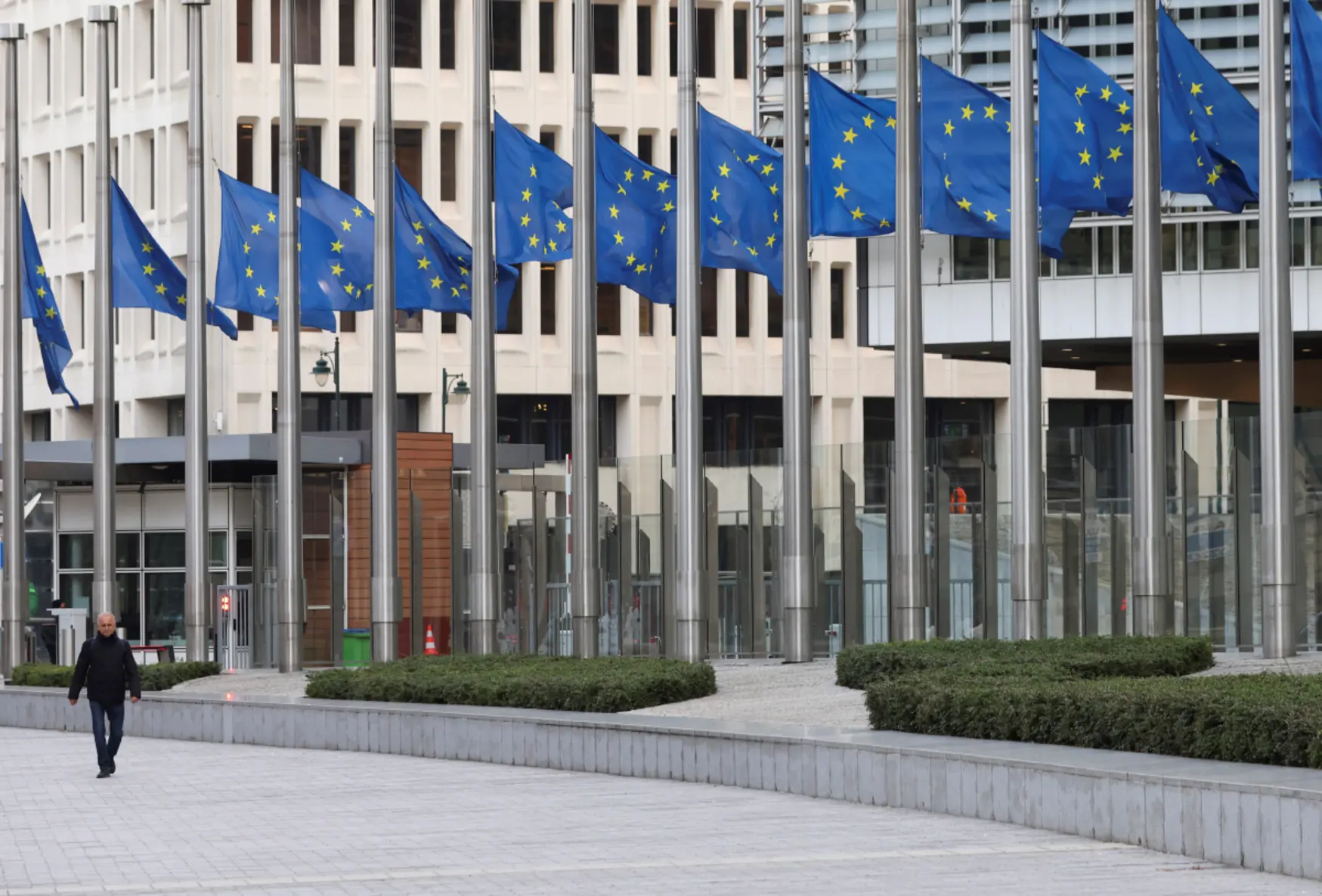 ЕС обсуждает перенос замороженных активов России из Бельгии в новый депозитарий