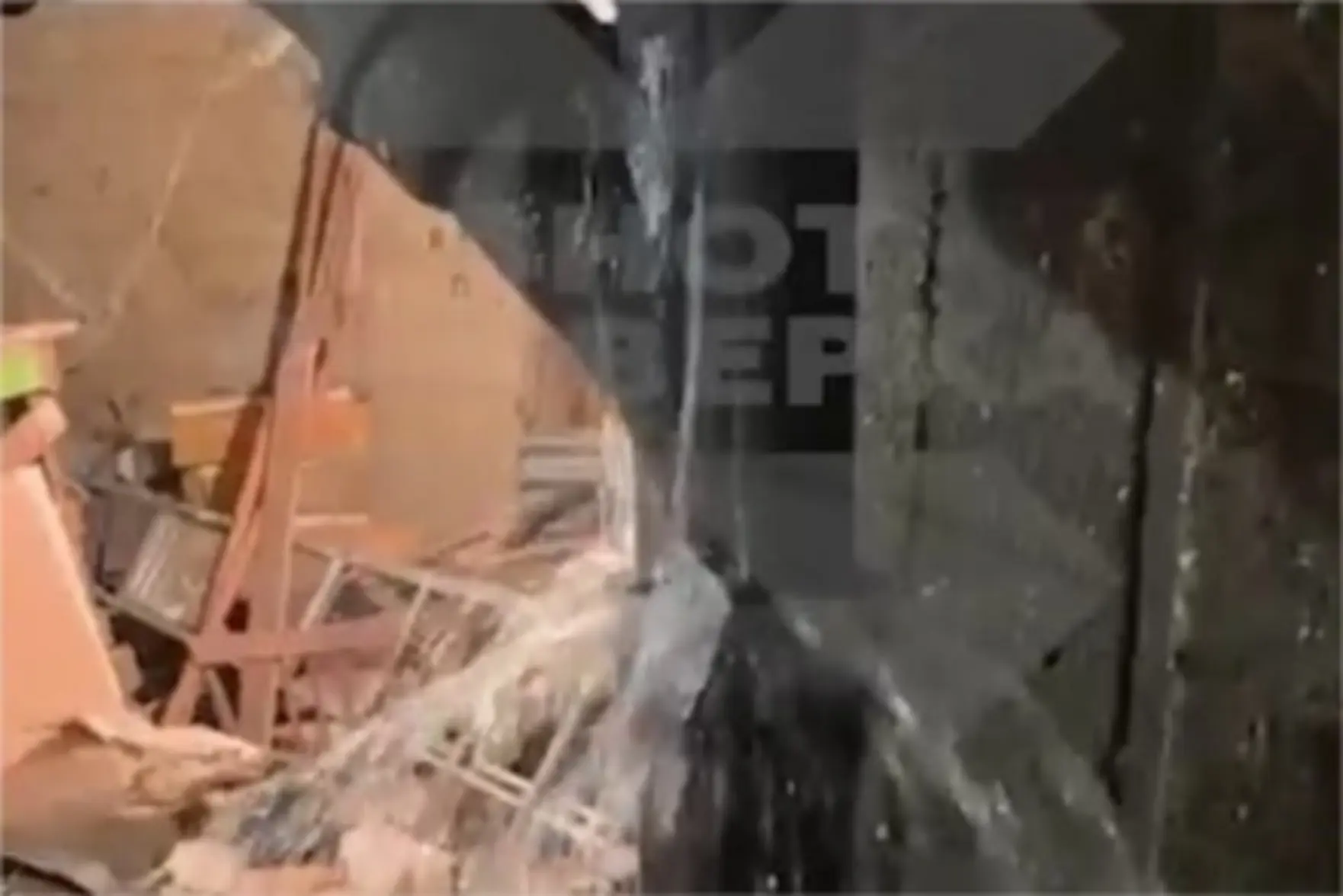 Фекальный потоп в Электростали: жильцы дома на улице Николаева месяц живут в антисанитарии