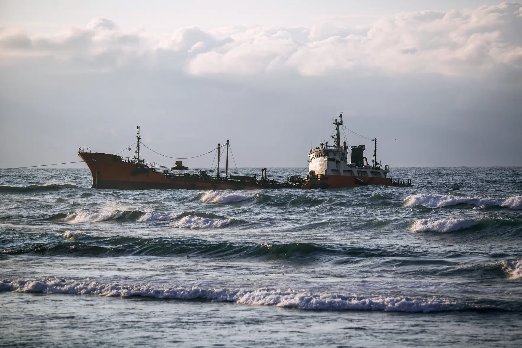 Фрахт на вывоз светлых нефтепродуктов из портов России за неделю вырос на 24–33%