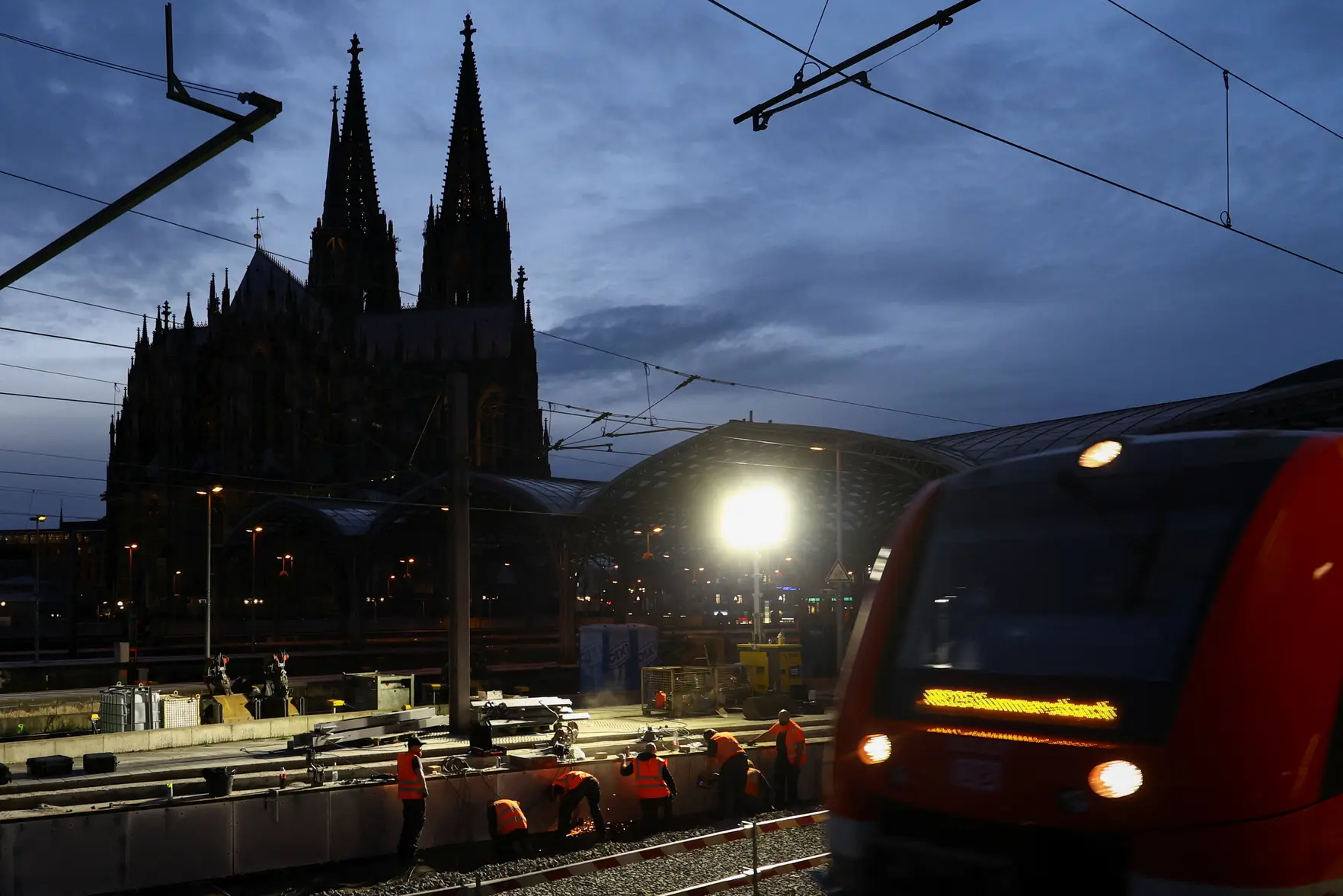 Германия переживает самый длительный кризис с момента основания