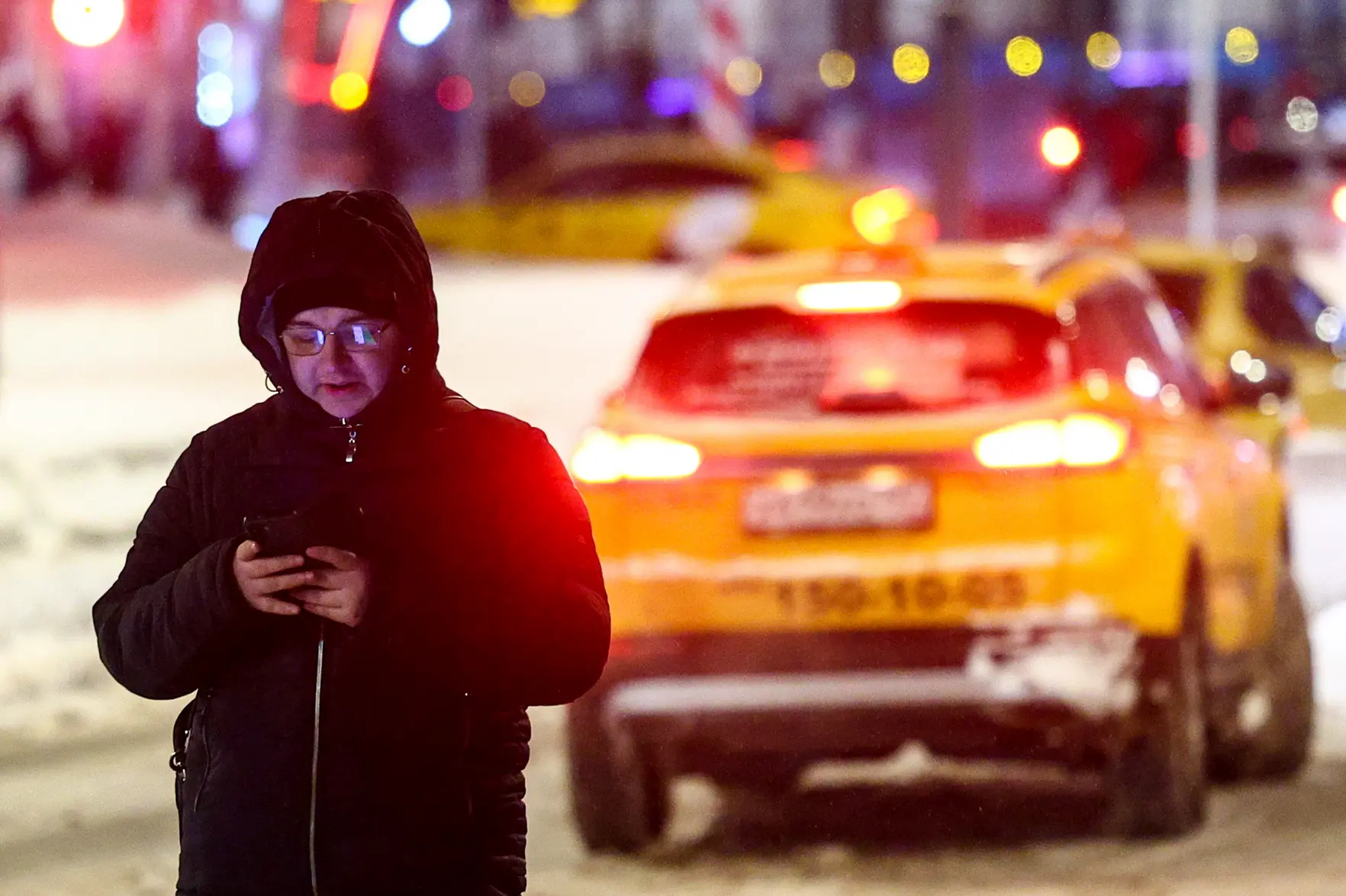 В Госдуме предупредили о рисках ограничения цен на такси в непогоду