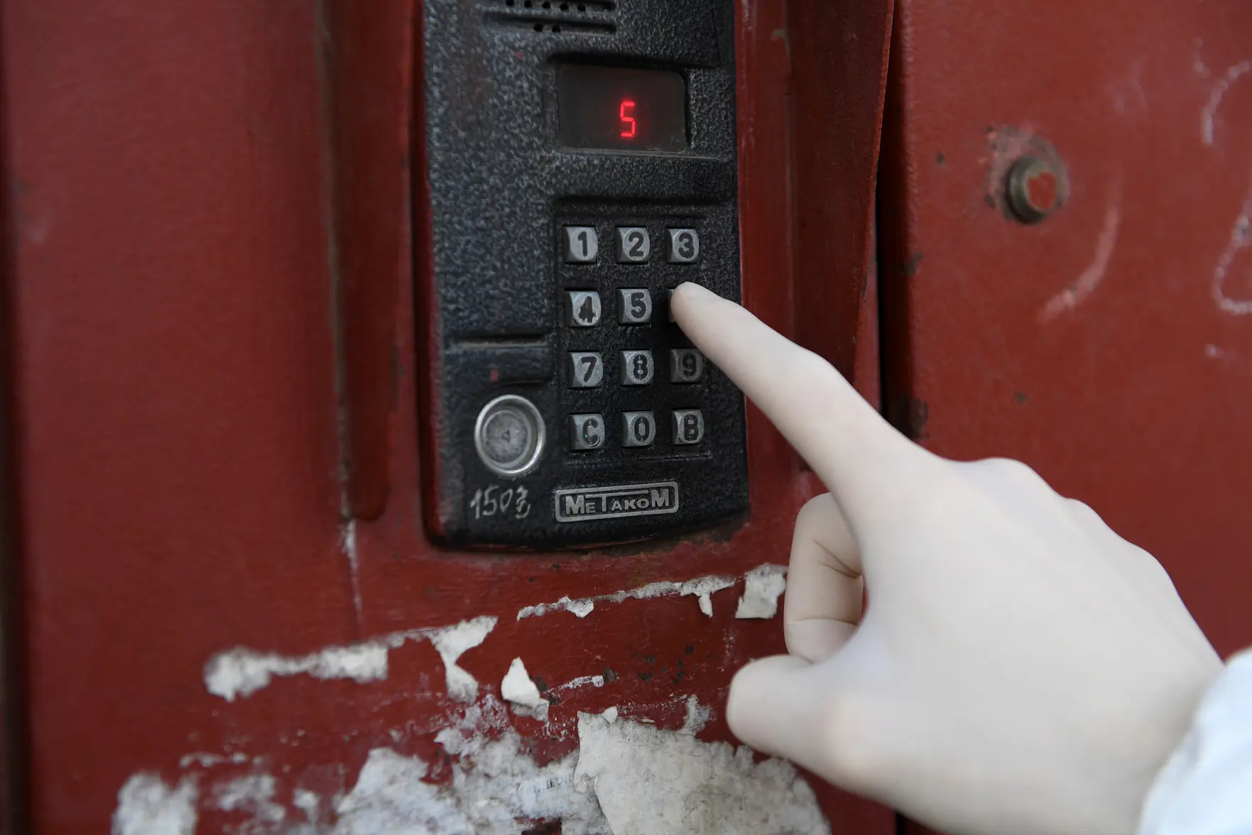 Жительница Хабаровского края потеряла 6,2 миллиона рублей из-за телефонных мошенников