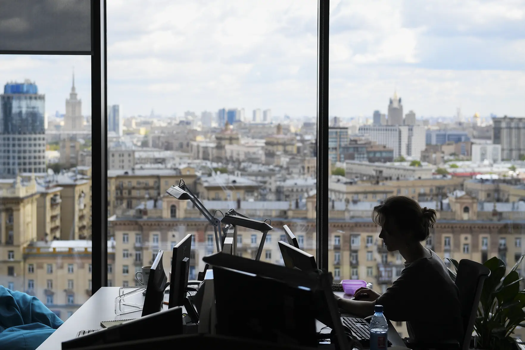 Министр труда и социальной защиты высказался о сокращении рабочего дня