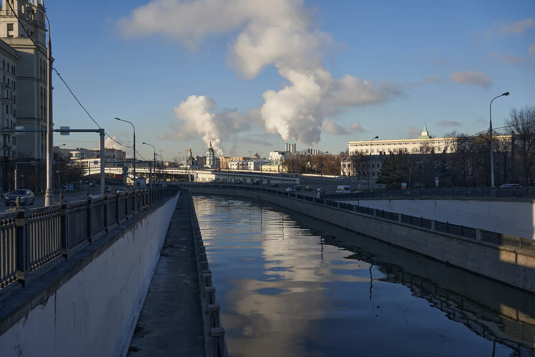 В Москве на следующей неделе потеплеет, но снег снова пройдет
