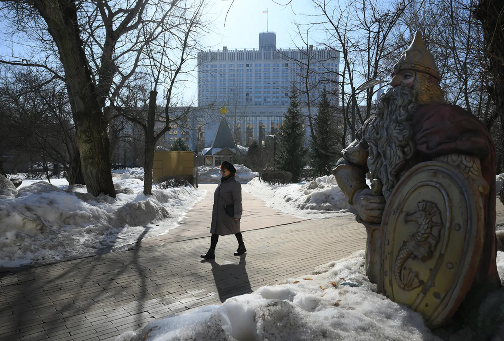 В Москве до понедельника сохранится теплая погода с оттепелью