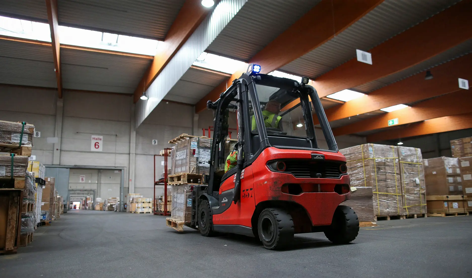 Поставки немецких товаров в Россию выросли в октябре