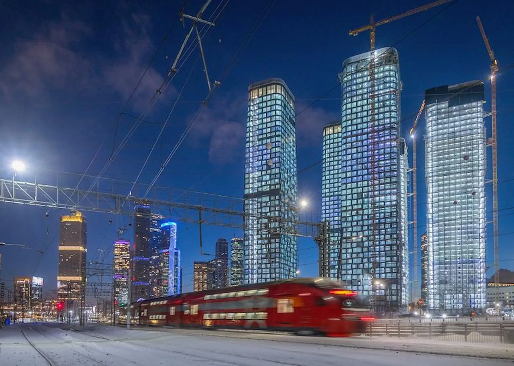 Новостройки в Москве за 10 лет подросли в среднем до 22 этажей