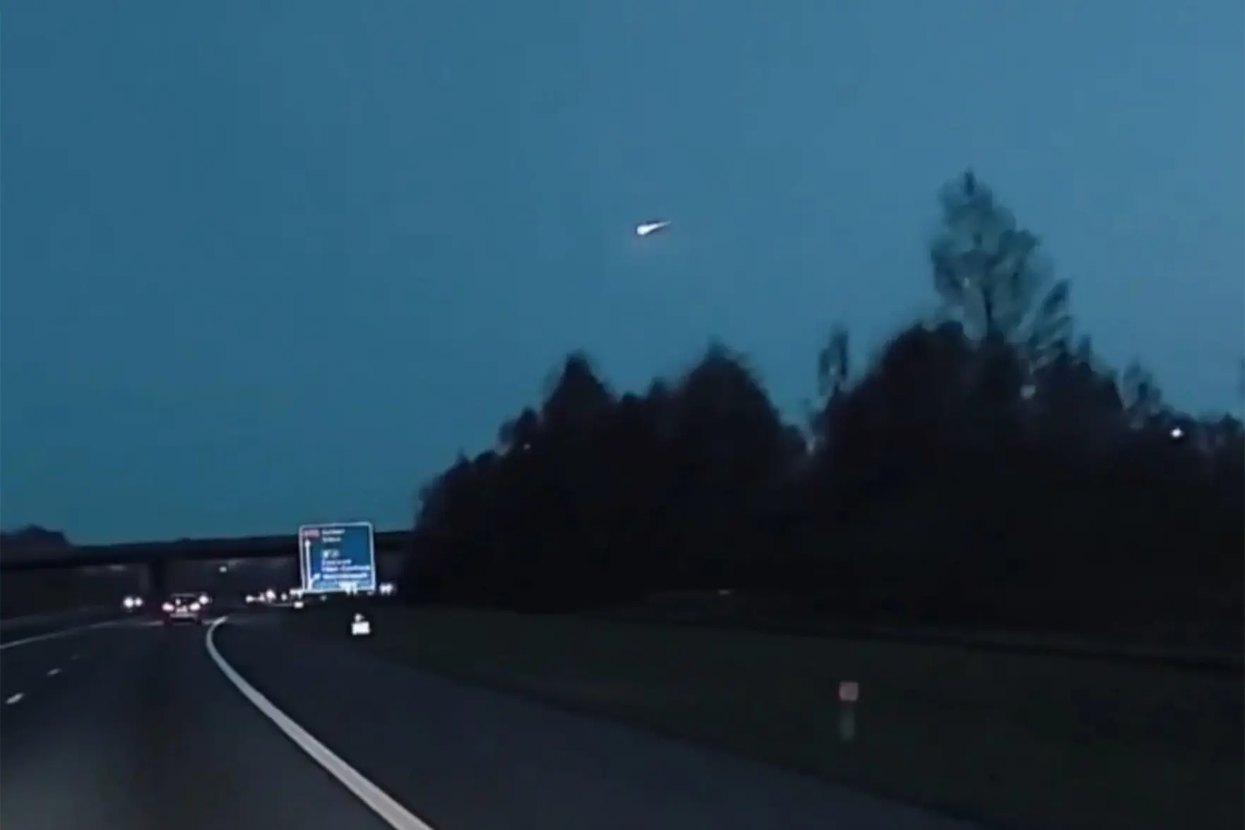 Огненный шар в небе над Нидерландами: что произошло