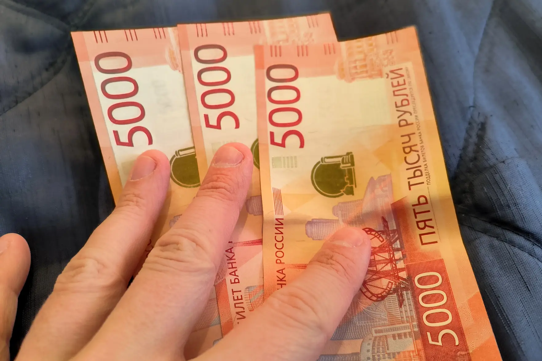 Пенсионеры в России могут получить до 439 776 рублей в 2026 году