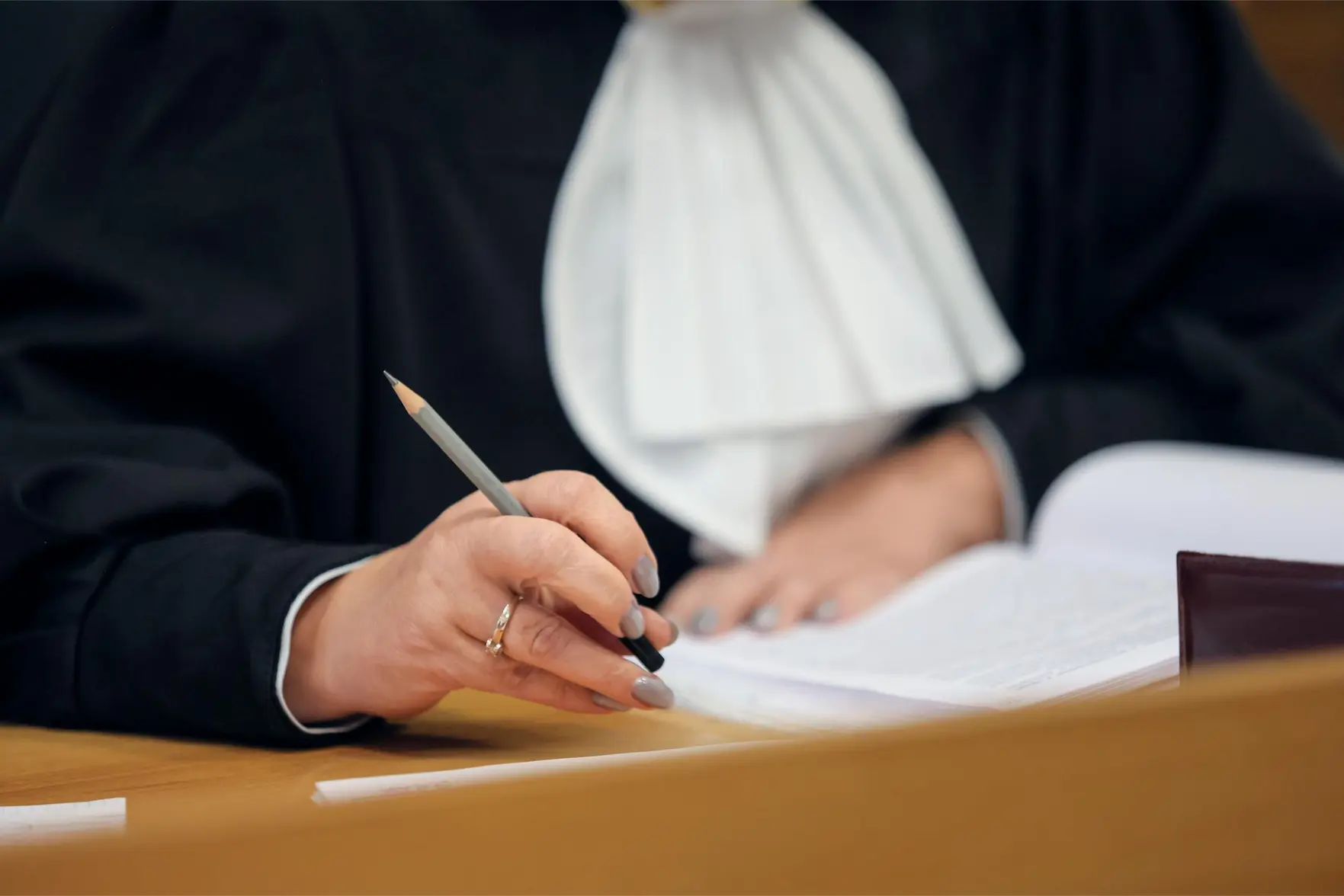 Приоритет социальным требованиям в делах о банкротстве