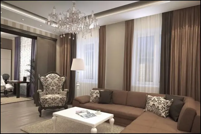 Приставы начали принудительное выселение из квартиры Ларисы Долиной