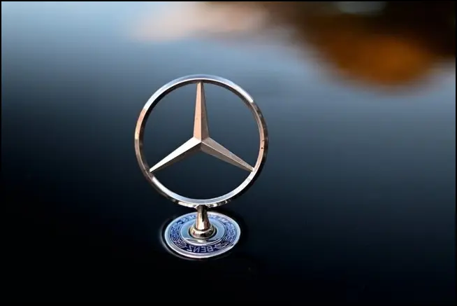 Рынок люксовых автомобилей в России демонстрирует рост