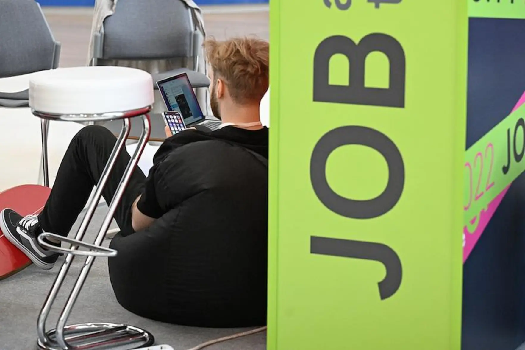 Большинство россиян хотят работать в небольших или средних компаниях