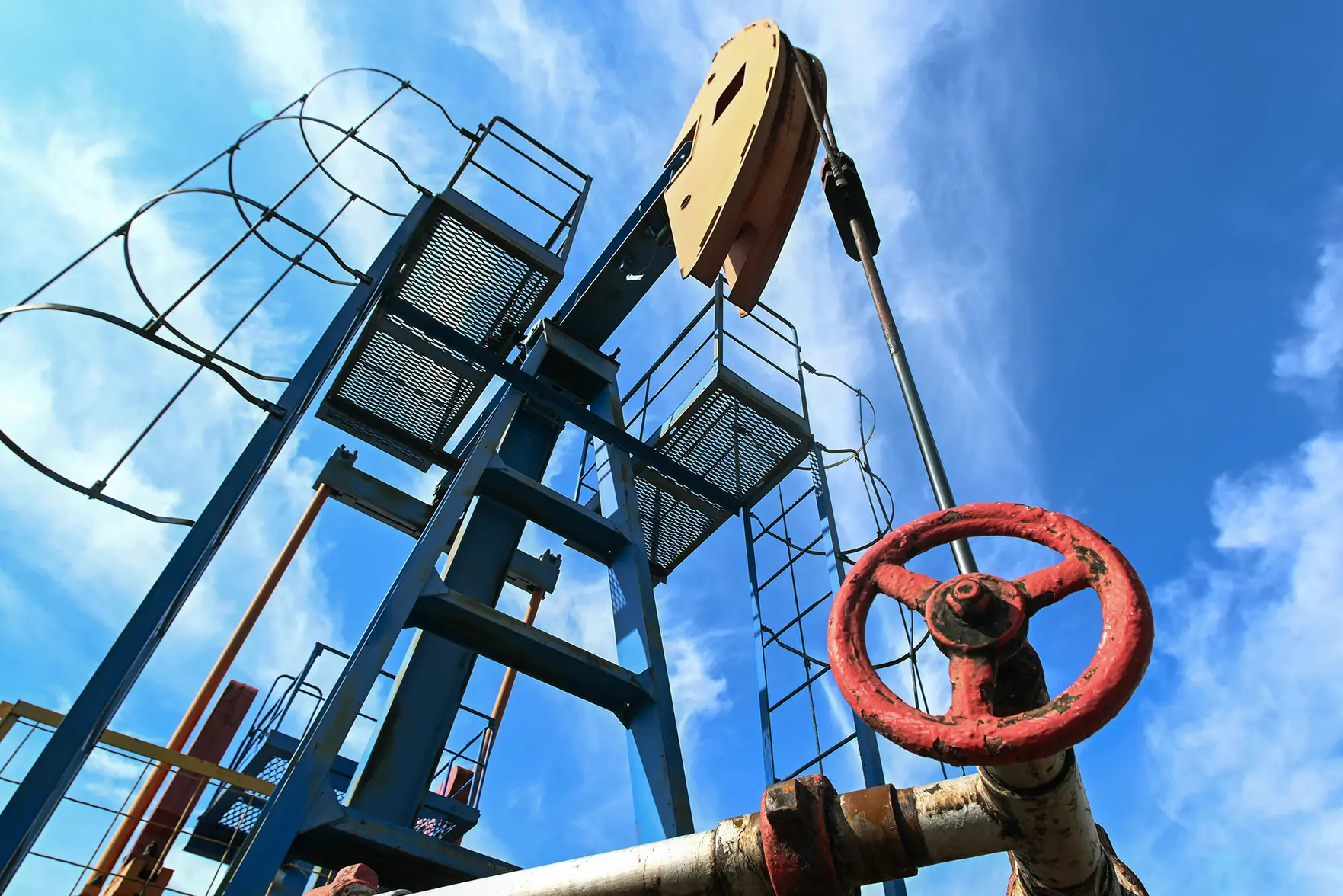 Россия зарабатывает на росте цен нефти из-за конфликта на Ближнем Востоке