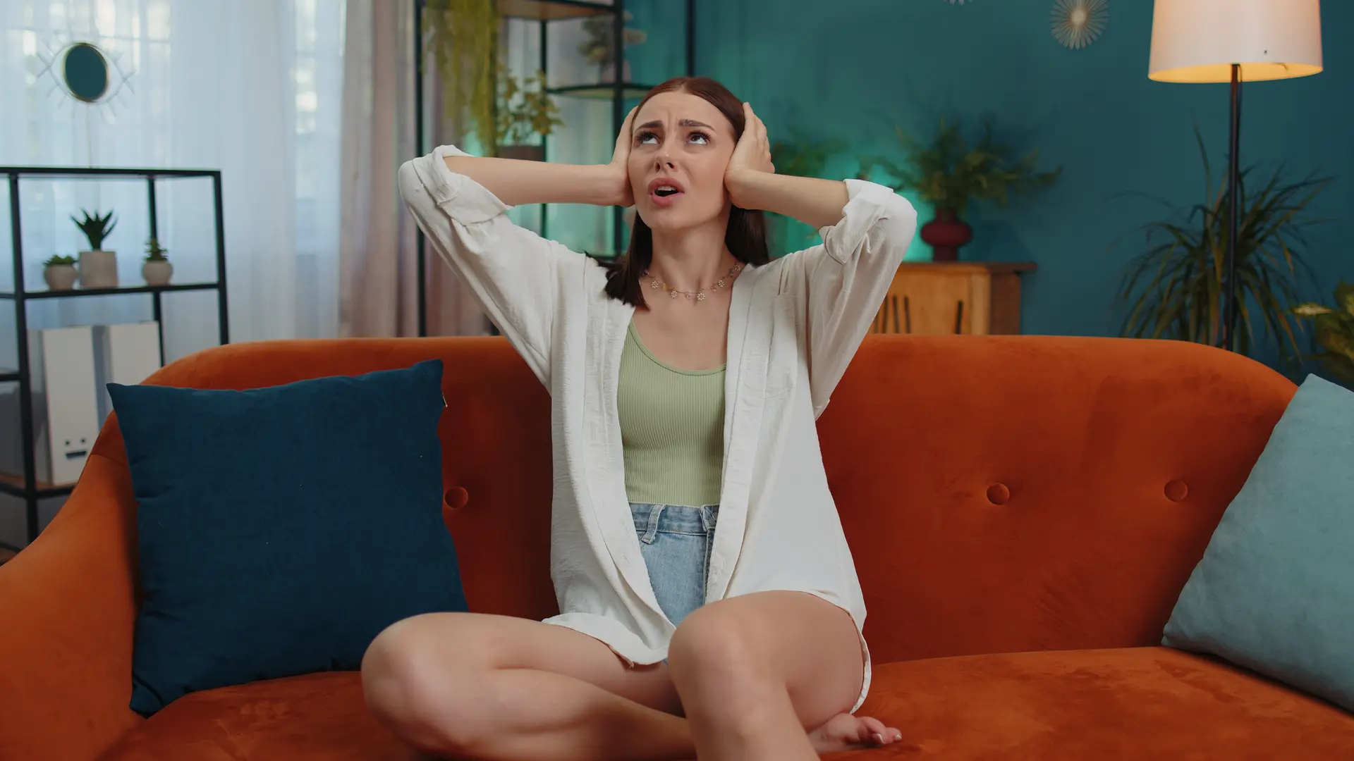 Россиян больше всего раздражают шум ремонта у соседей и детский плач