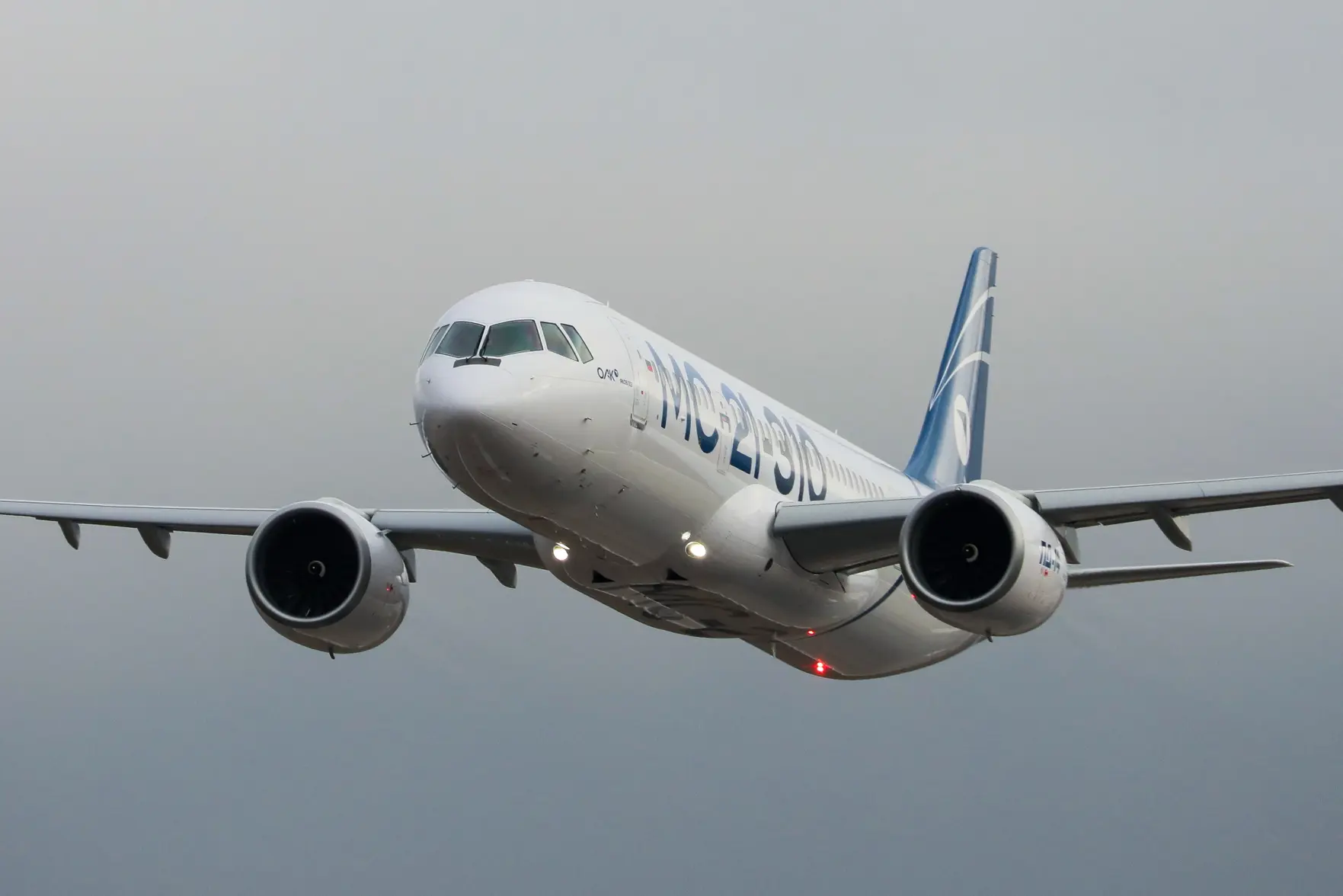 Российские авиакомпании подписали договоры на поставку 60 новых самолетов