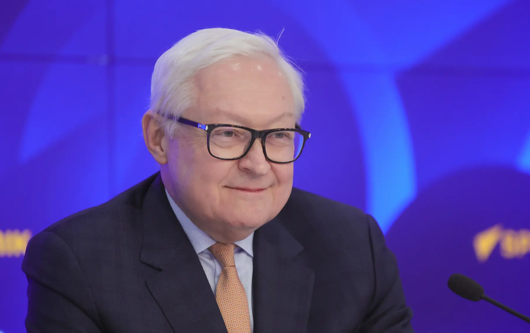 Российский фондовый рынок отреагировал на заявления замглавы МИД РФ