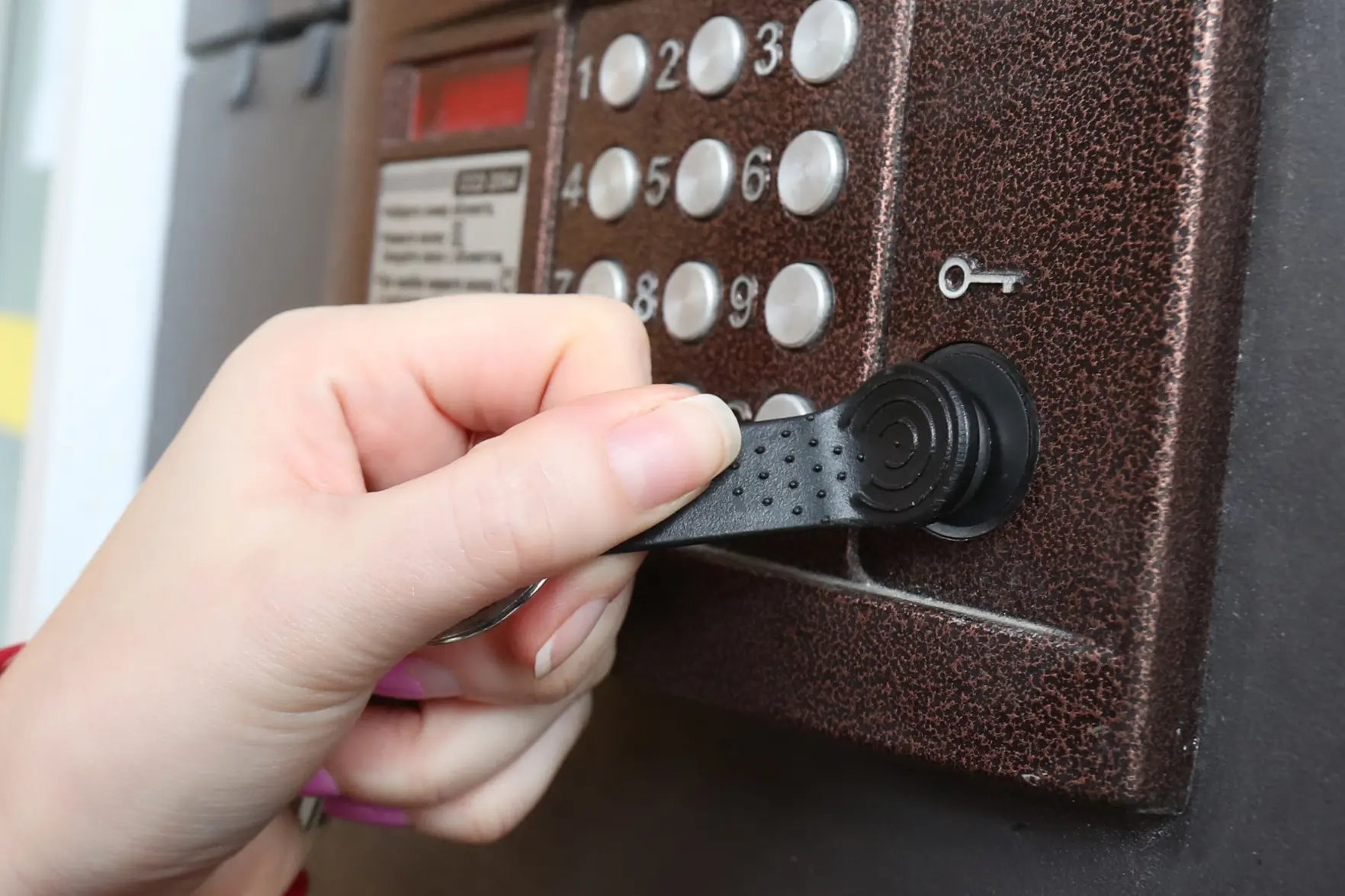 Студентка лишилась 28 миллионов рублей из-за мошенников