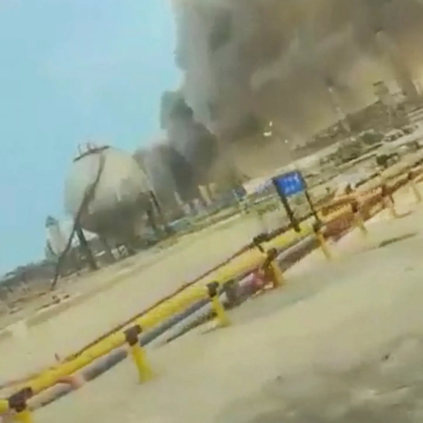 Минэнерго Саудовской Аравии: НПЗ Saudi Aramco в Рас-Таннуре получил небольшие повреждения после атаки БПЛА