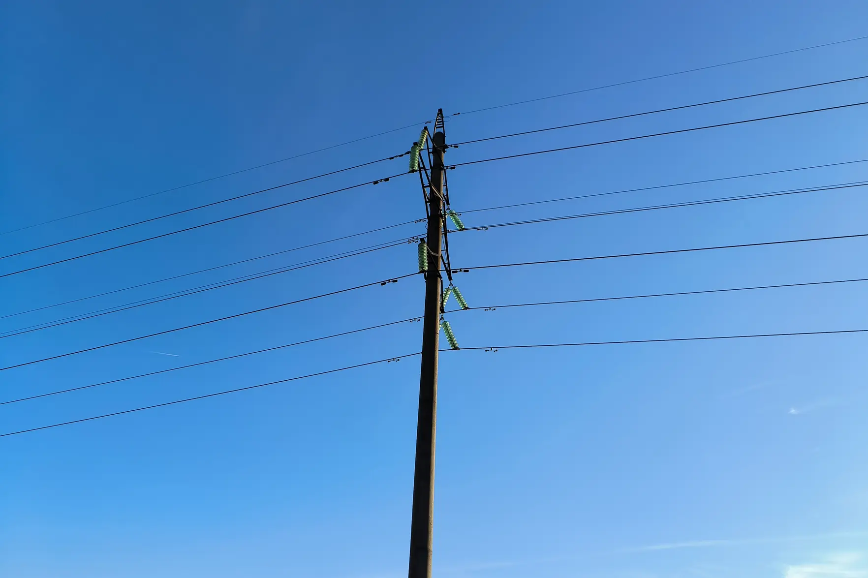 Во Владивостоке около 50 тысяч жителей остались без света из-за пожара на ТЭЦ «Северная»