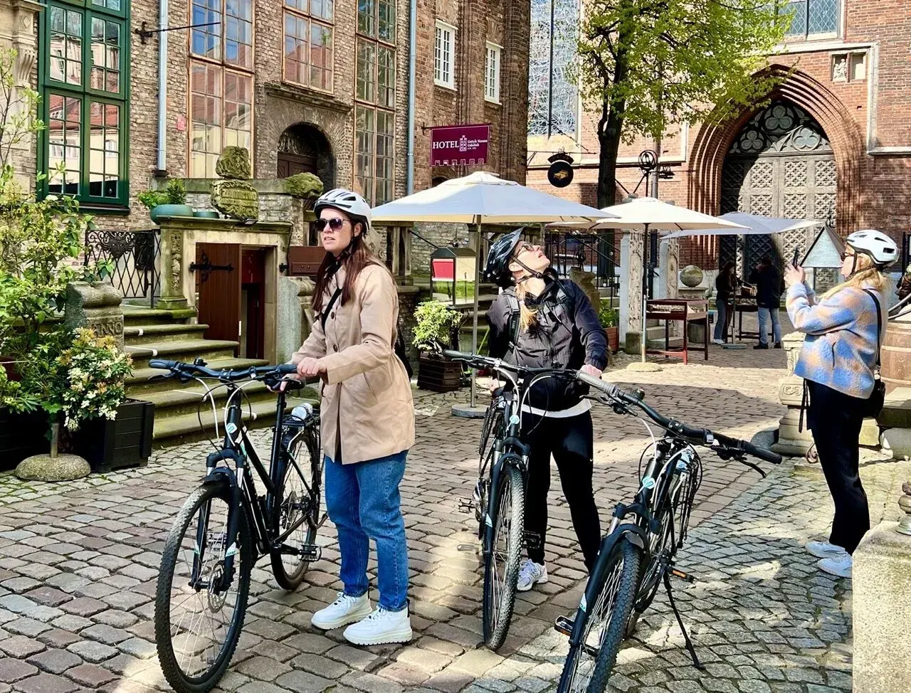 Cycling in Gdańsk Main Town 