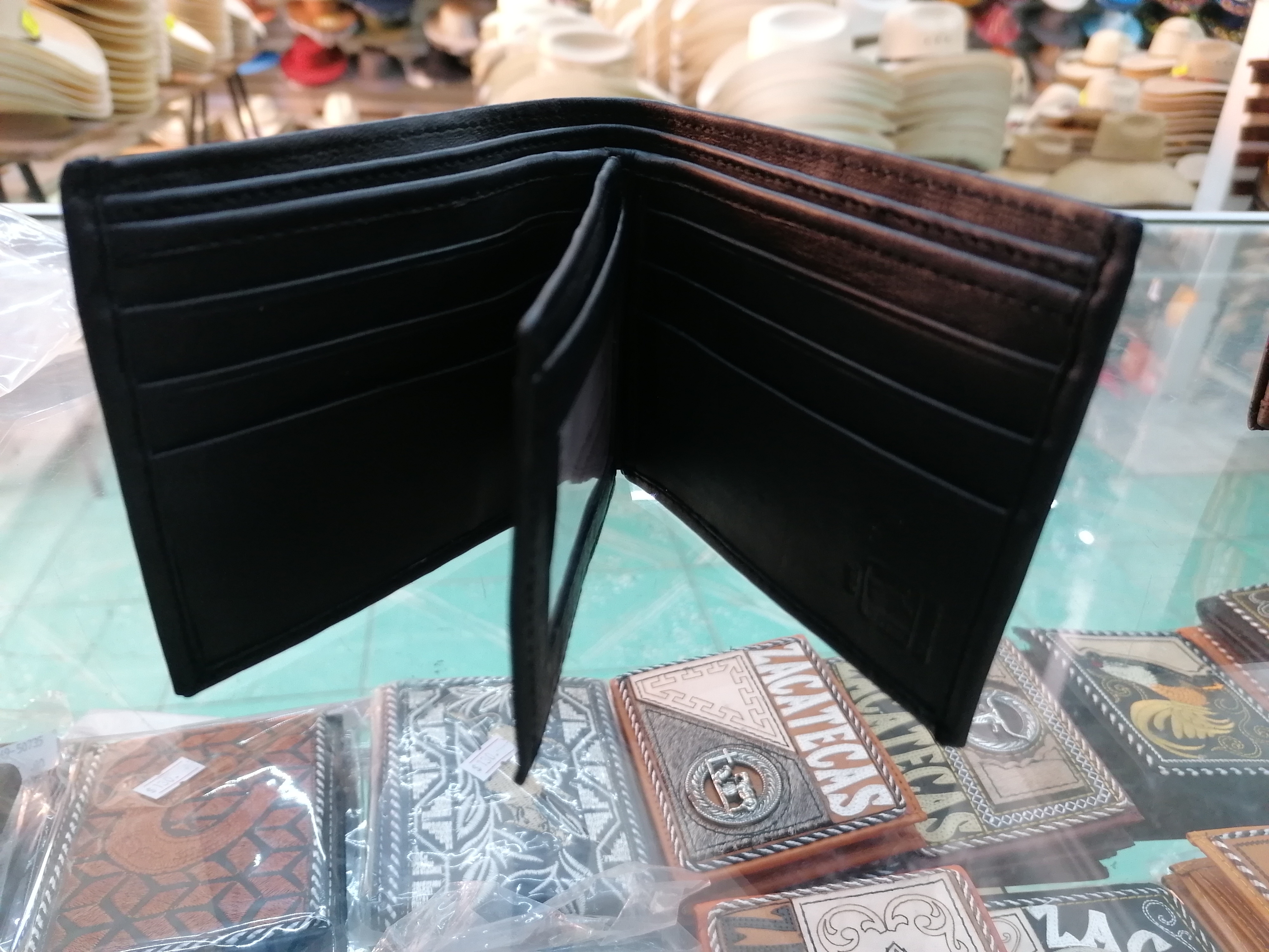 CARTERA DE PIEL BORREGO - 2