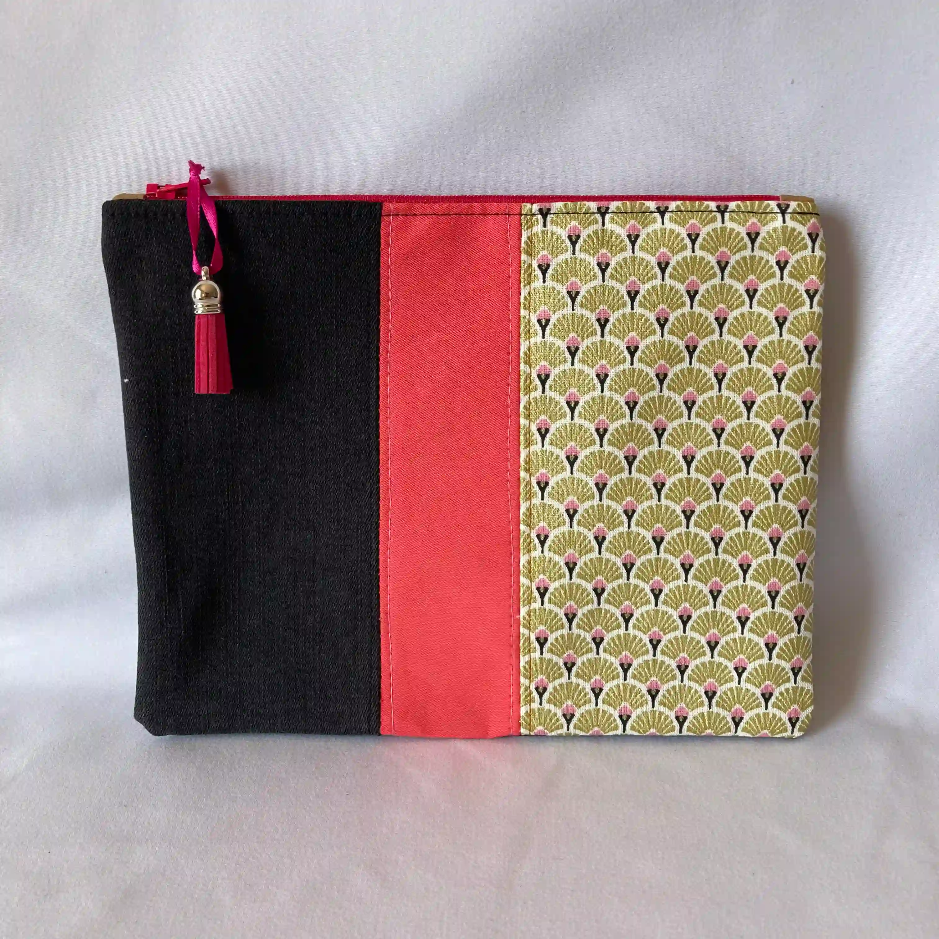 Trousse éventails dorés 1