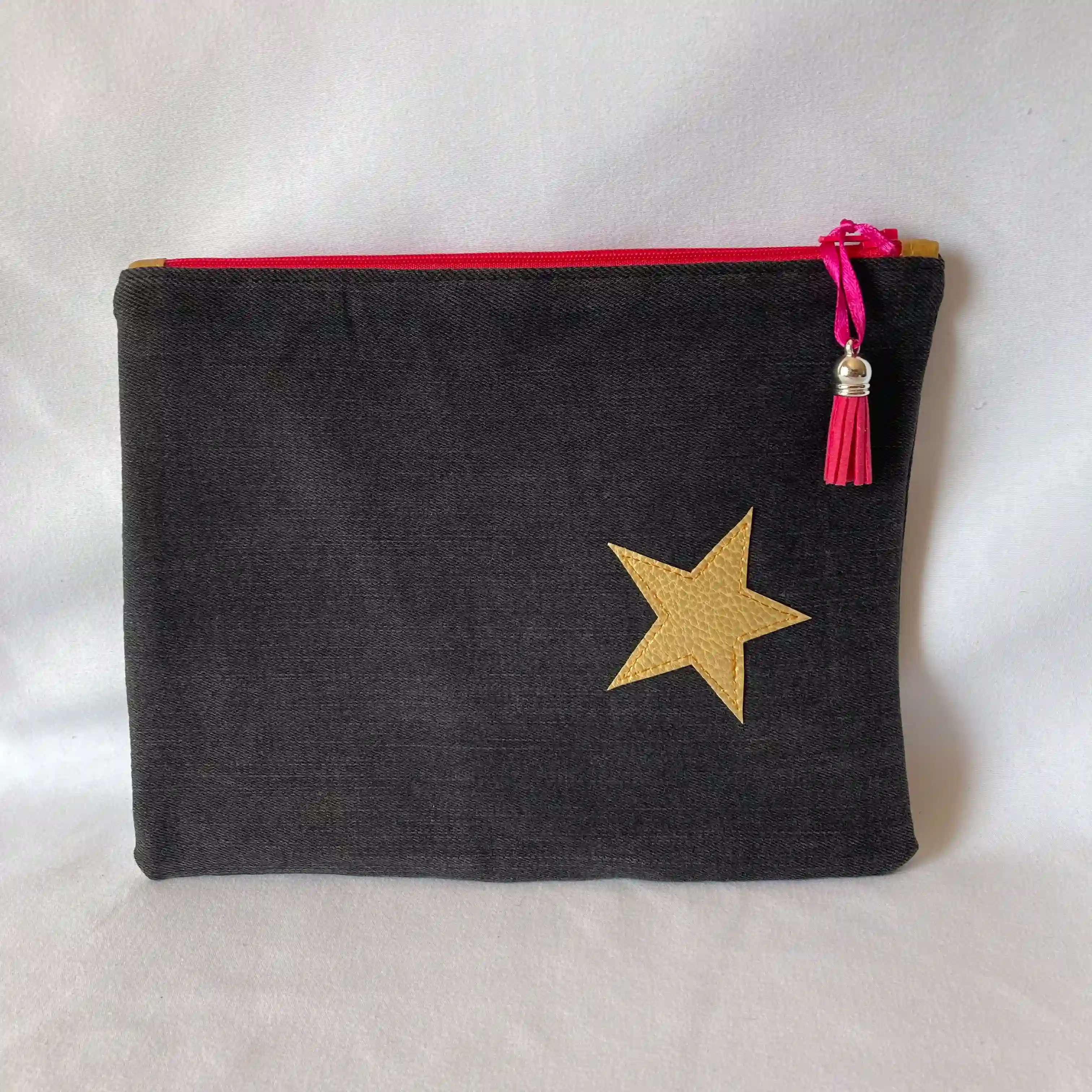 Trousse éventails dorés 2