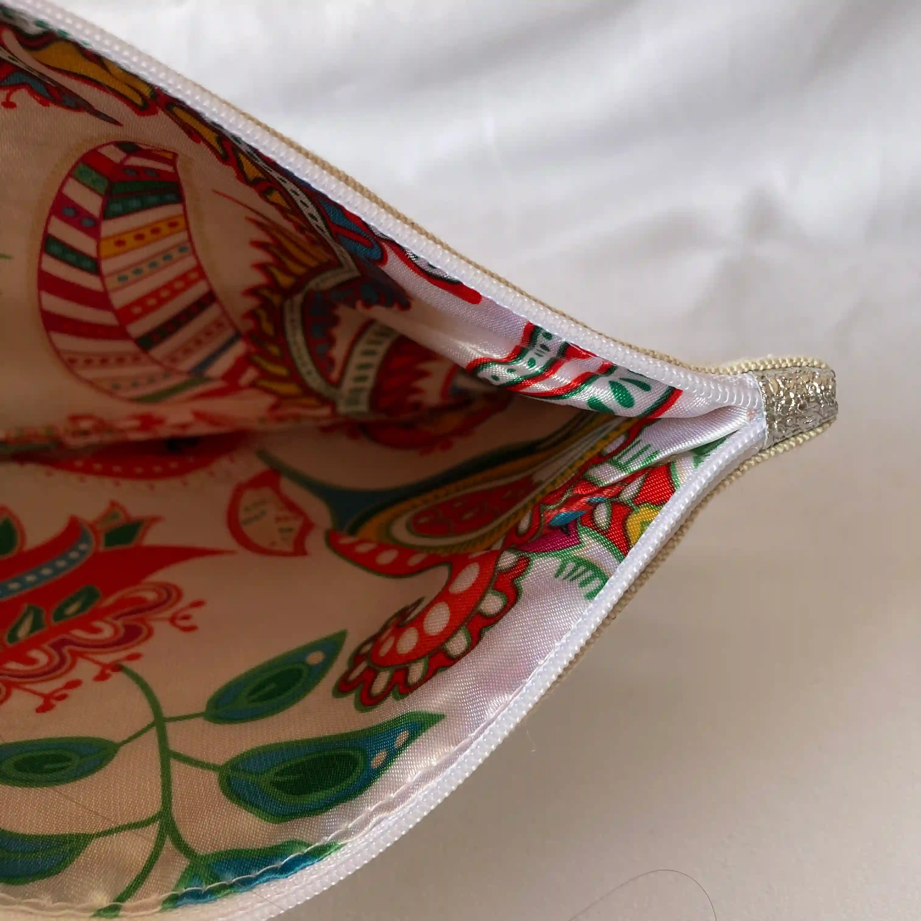 Trousse Sequins argent  sur LIN 3