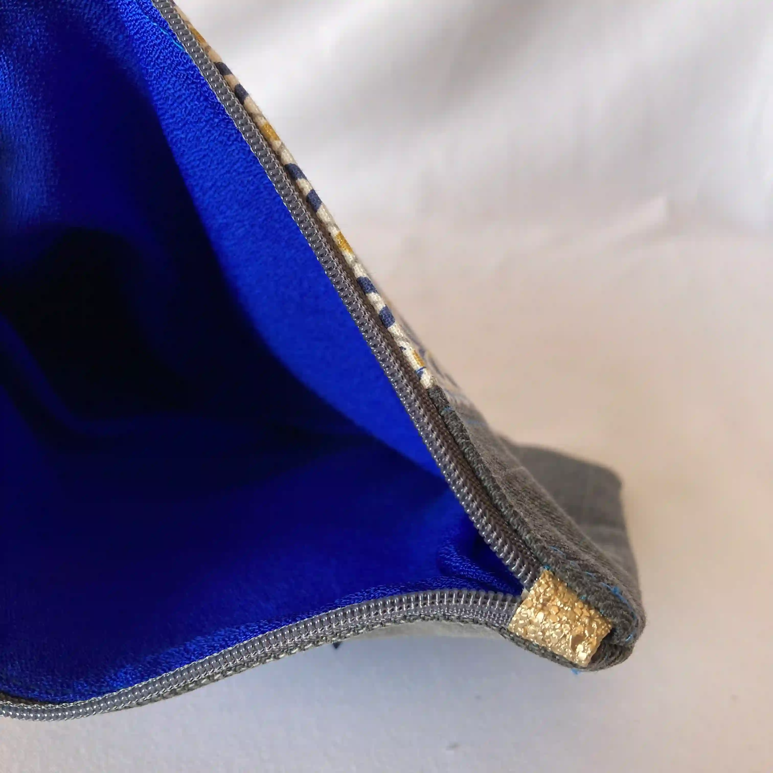 Trousse éventail bleu 3