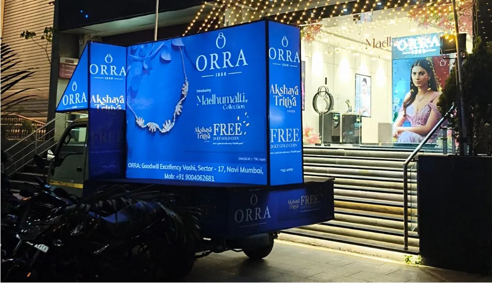The ORRA van at the Navi Mumbai store entrance in the evening