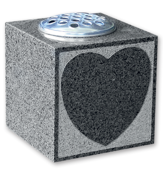 Sq Vase with heart design