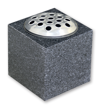 Traditional Sq Vase